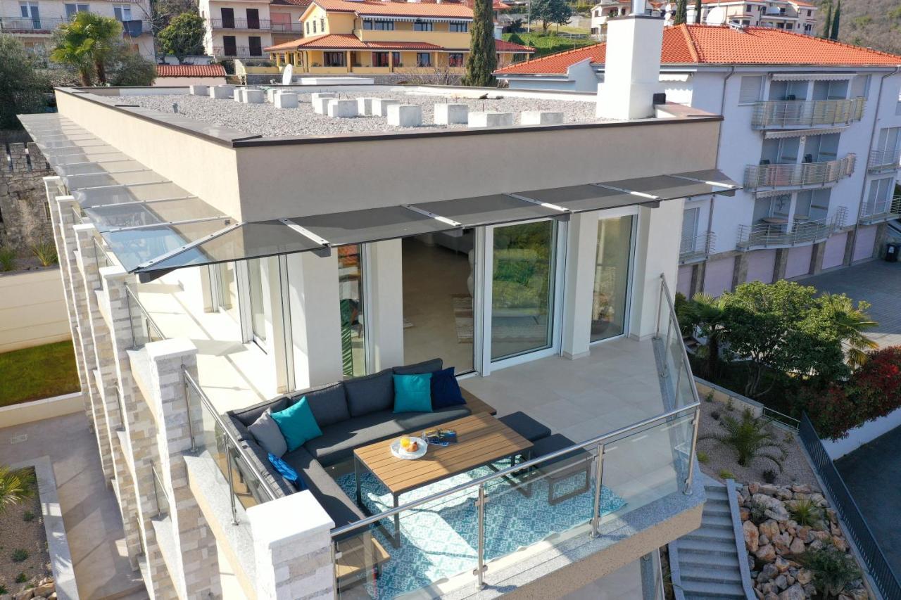 Villa Sunny Icici- Apartment Sky Exteriér fotografie