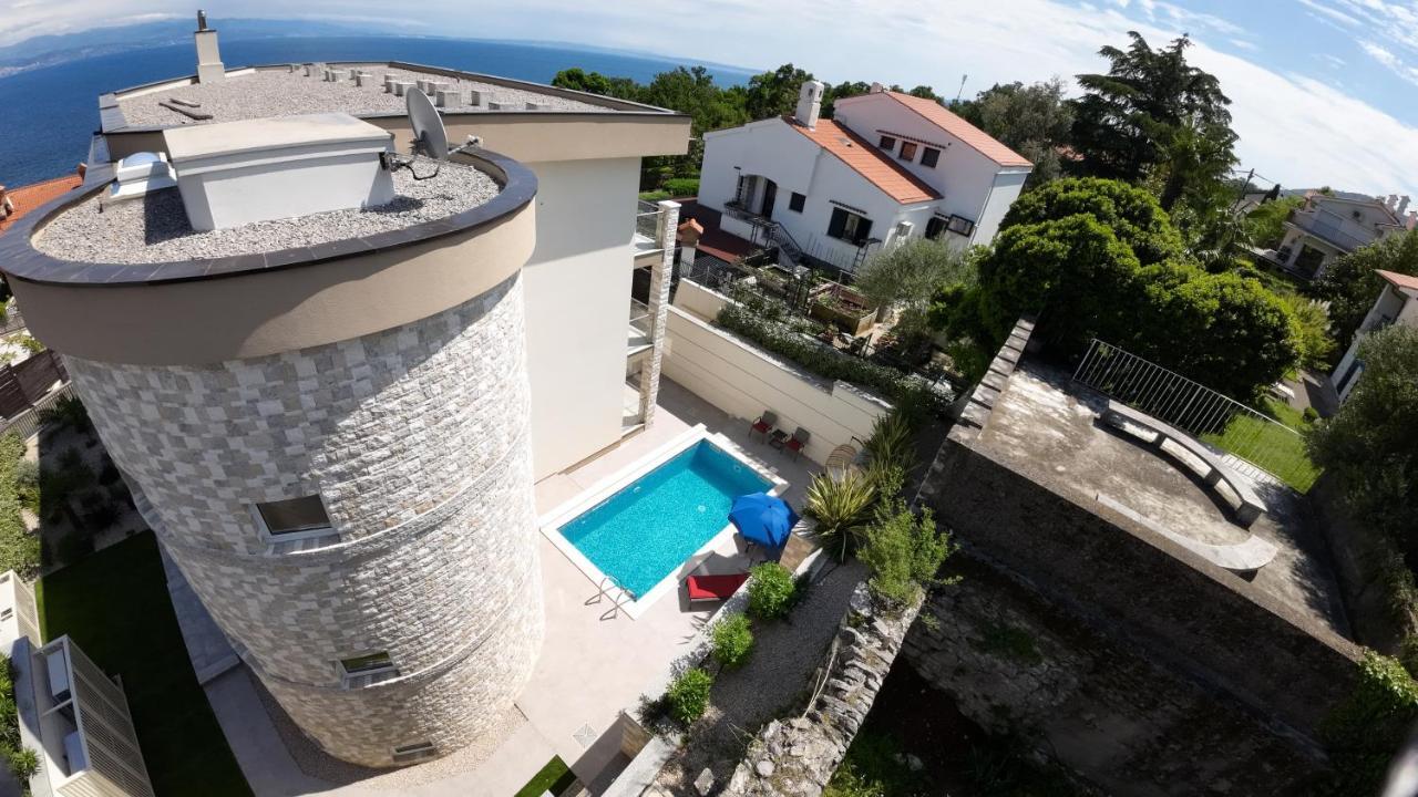 Villa Sunny Icici- Apartment Sky Exteriér fotografie
