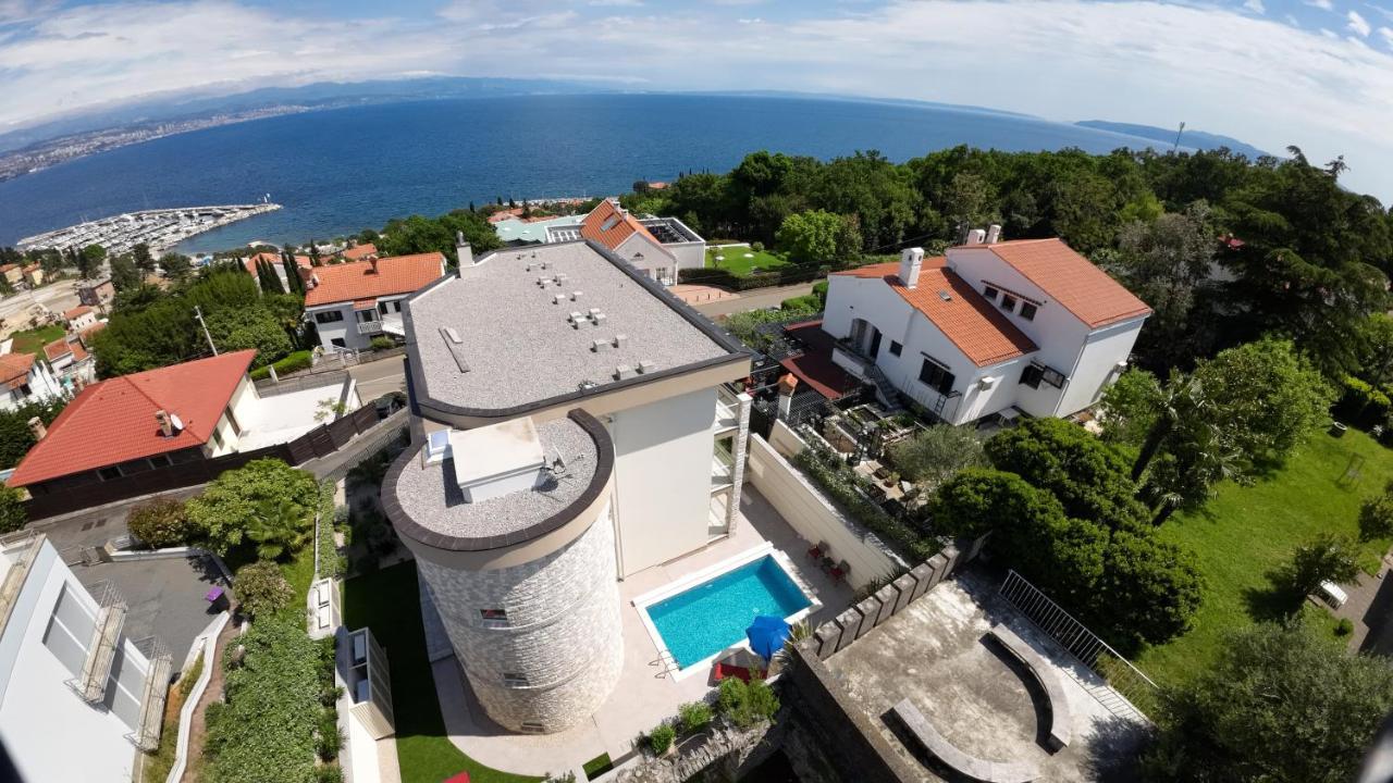 Villa Sunny Icici- Apartment Sky Exteriér fotografie